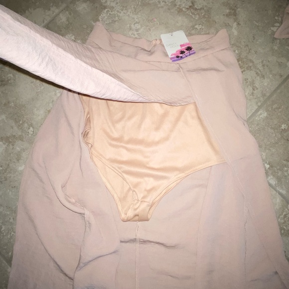 Dainty Hooligan Skirt set! Brand new with tags! SM - Picture 5 of 7